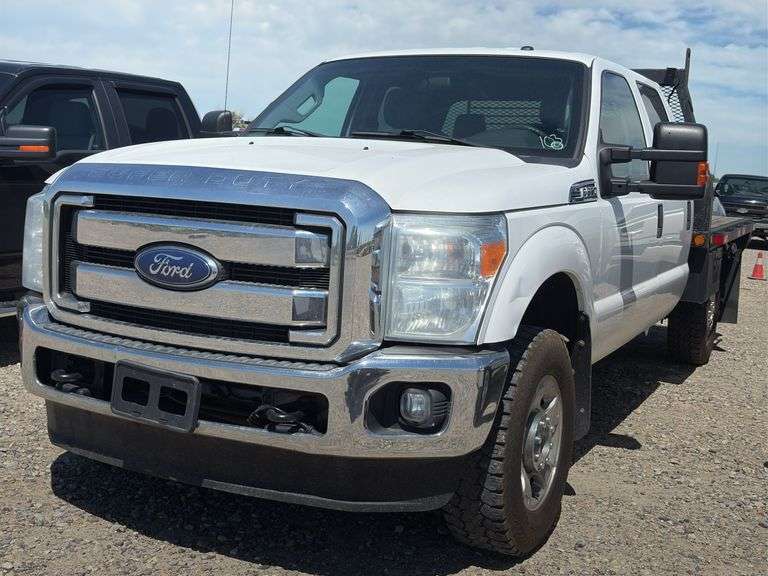 2015 Ford F350 Flat Deck Truck