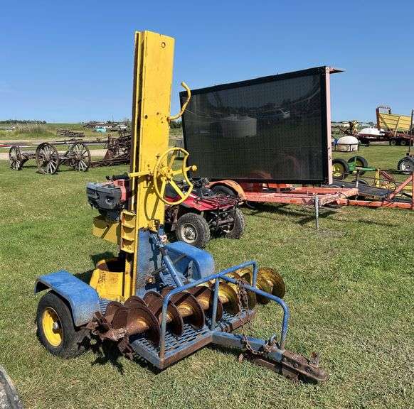 Trailer Type Post Hole Auger w/ 2 Auger Bits Approx. 12'' & 9'' *Unreserved*