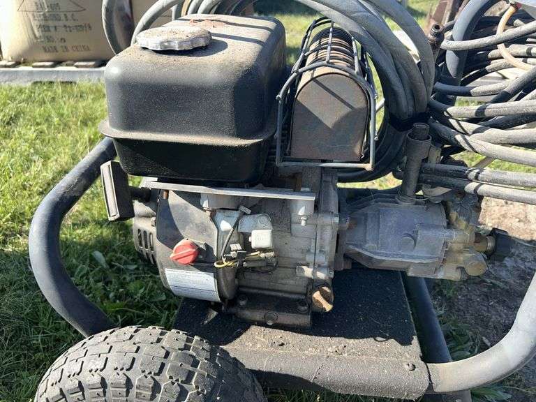 Pressure Washer, 3200PSI, Unknown brand or condition, *Unreserved*