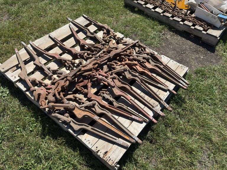 Load Binders, approx 22, *Unreserved*