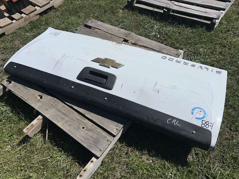 Tailgate for Chevy Silverado 2008 2500 *Unreserved*