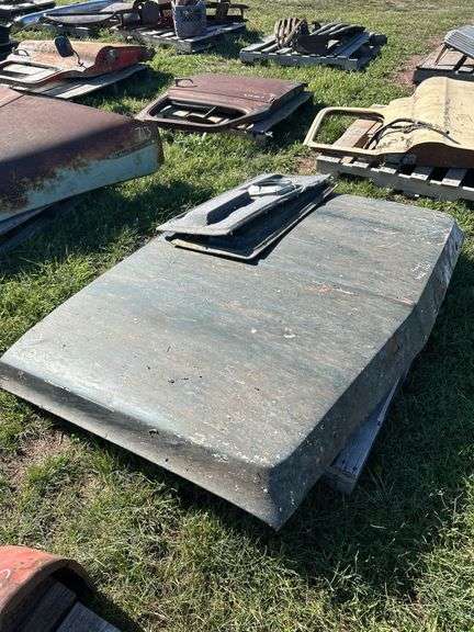 1971 Chevy Truck Hood, 2 Door Interior Panels, & 2 - Headlight Chrome Rings *Unreserved*