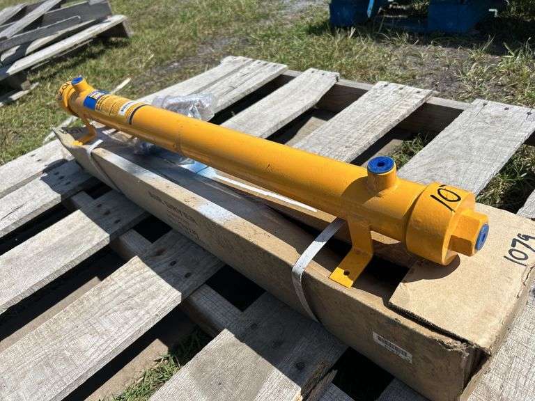 Powerfist Air Dryer #8055757, approx 2'10" L, *Unreserved*