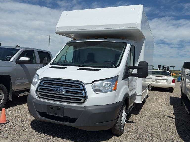 2018 Ford Transit Cutaway Cube Van