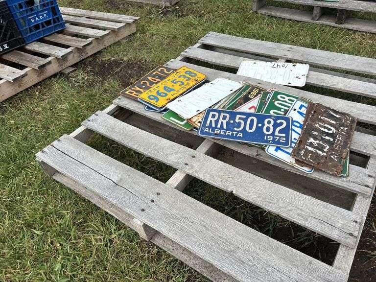 Approx 20 Vintage License Plates, 1960' & 70', *Unreserved*
