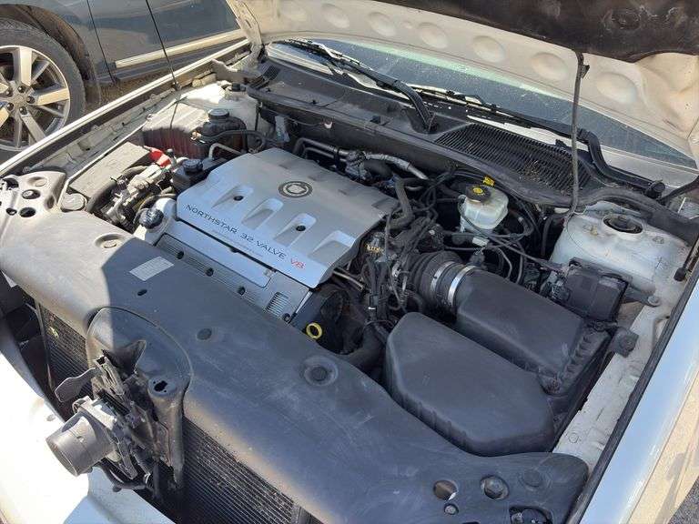 2002 Cadillac Deville DTS 4 dr Car, *Unreserved*