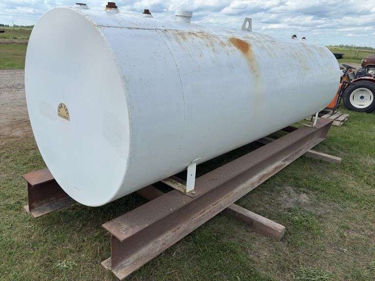 2009 Diesel Fuel Tank 4565L Fabtech Manufactured, on steel skid, *Unreserved*