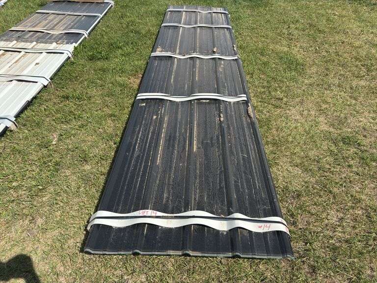 Lift of Millends Metal Siding/Roofing Approx. 8'-14' Long 3' Wide (Approx. 50 Sheets Mixed Color), *Unreserved*
