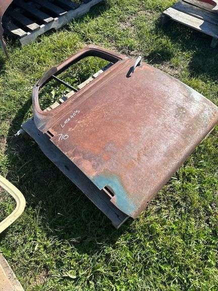 Late 40's GM Sedan Drivers Door *Unreserved*
