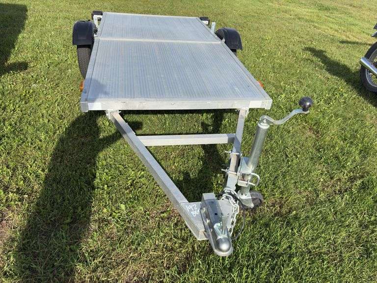 2010 Trifold Aluminum Trailer 4'x8', *Unreserved*