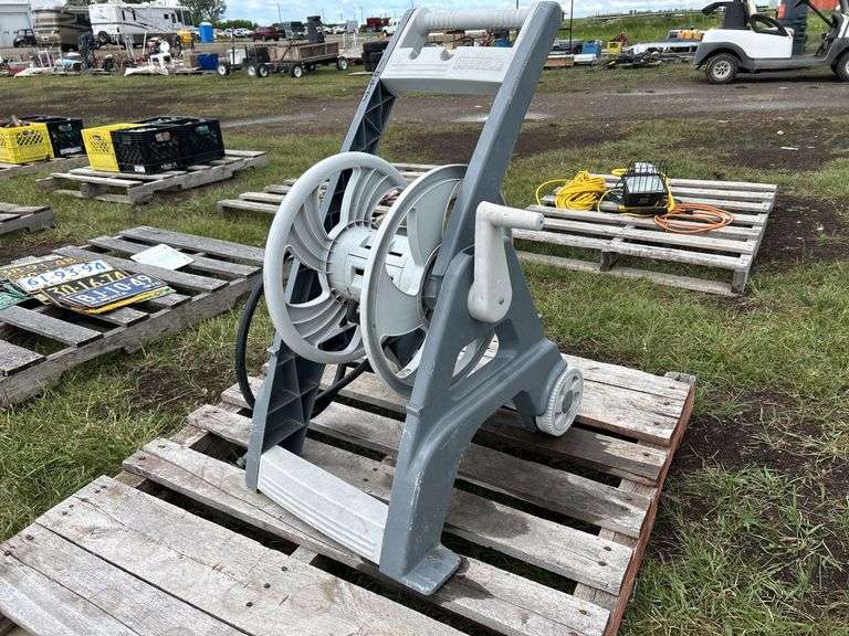 Uberhaus Hose Reel, *Unreserved*