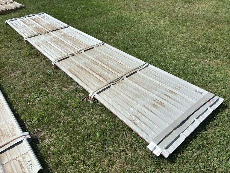 Lift of Millends Metal Siding/Roofing Approx. 6'-15' Long x 3' Wide (Approx. 47 Sheets Mixed Color), *Unreserved*