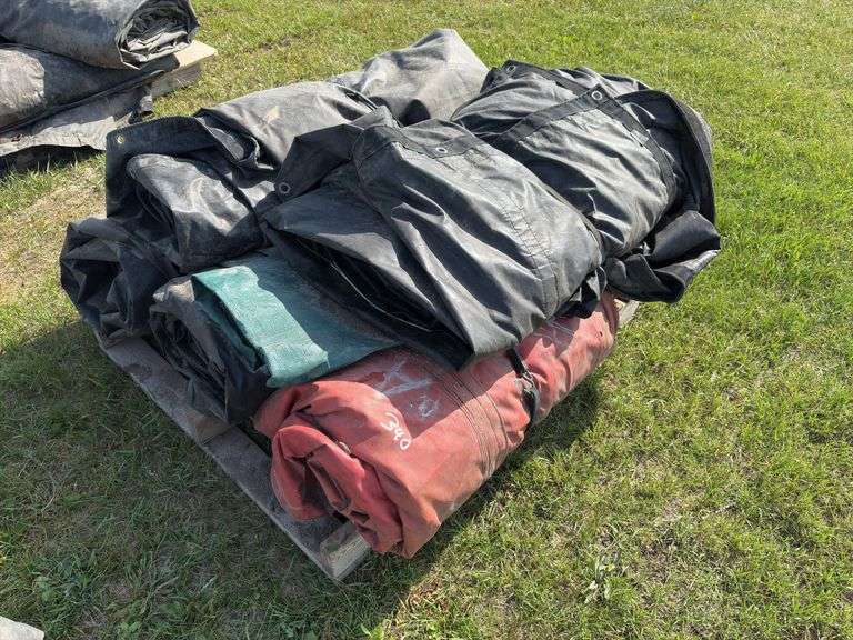 Assorted sizes of lumber & steel tarps, approx 6, *Unreserved*