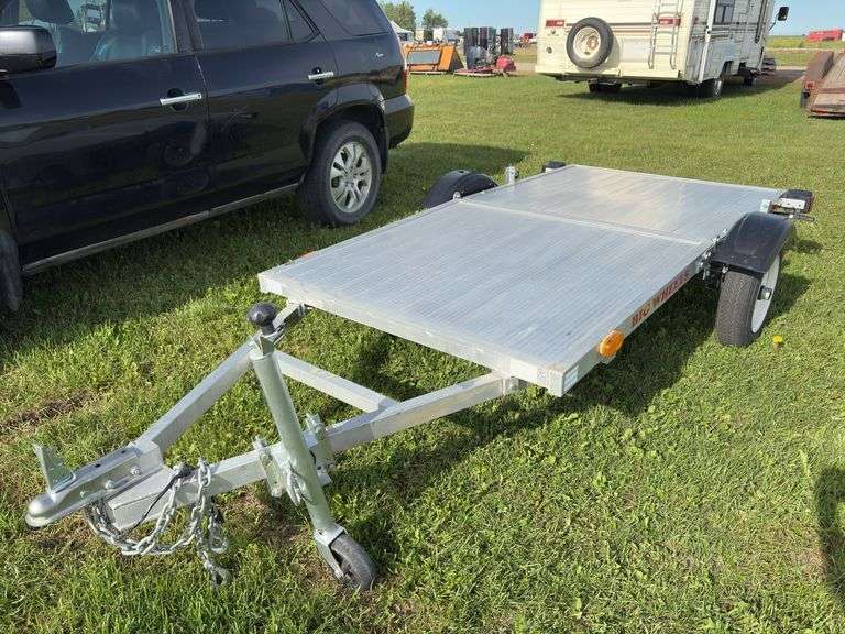 2010 Trifold Aluminum Trailer 4'x8', *Unreserved*