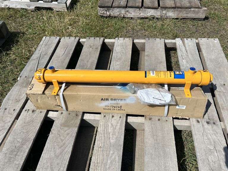 Powerfist Air Dryer #8055757, approx 2'10" L, *Unreserved*