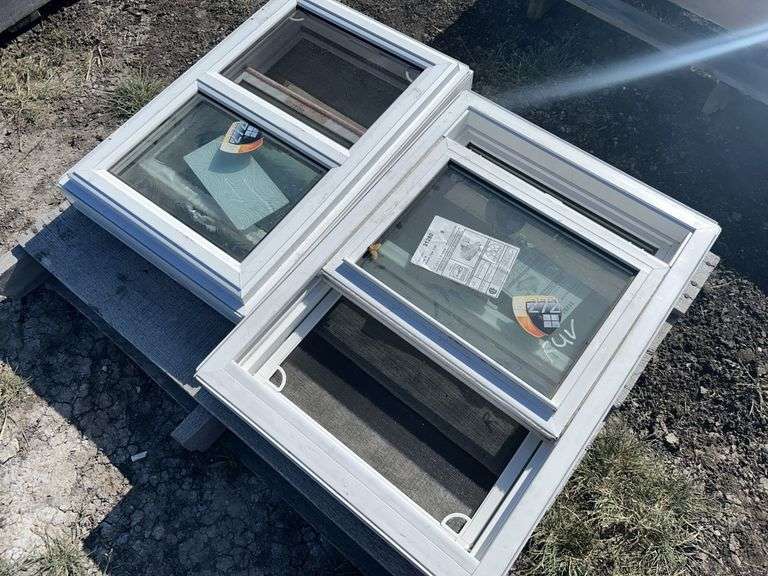 2 - Windows, 1 - approx 11 1/2"x15 5/16". 1- 10 9/16"x13 1/4", *Unreserved*