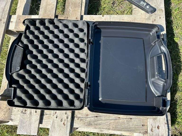 Pallet w/ Rotector Series model 1404 plastic gun case w/ foam (approx 1'4"x1'2"x6"), Stock for Ruger gun (plastic) *Unreserved*