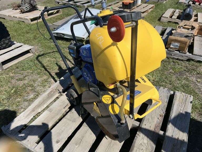 Power Fist Concrete Saw 196cc Motor 12-14 '' Blade SN: 15080210 *Unreserved*