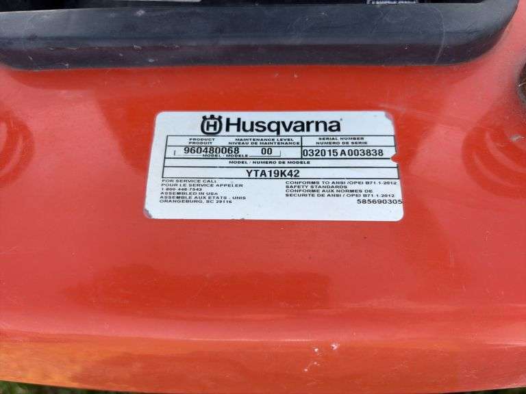 Husqvarna YTA  19K Ride On Lawn Mower w/ 42" deck, *Unreserved*