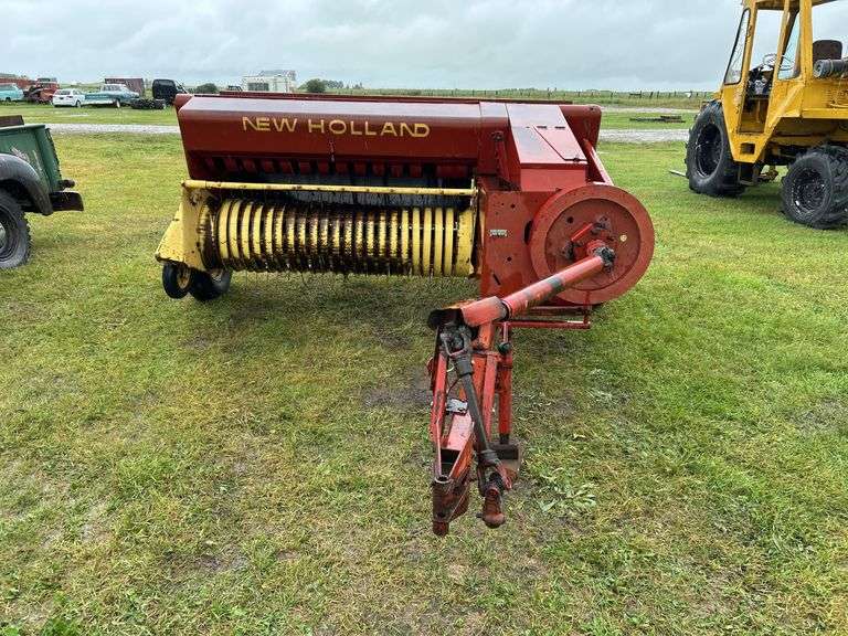 New Holland 277 Square Baler *Unreserved*