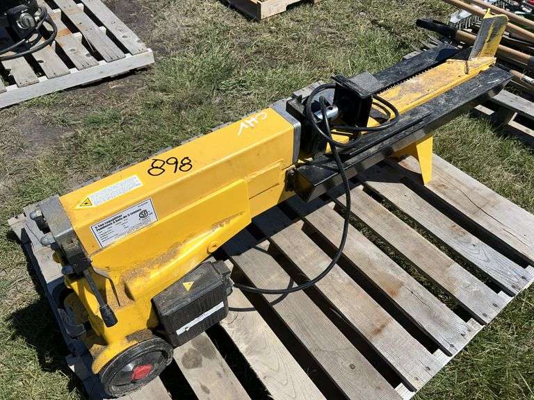 5 - Ton Log Splitter - Power fist 120V *Unreserved*