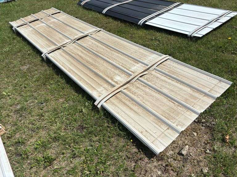 Lift of Millends Metal Siding/Roofing Approx. 11'7''-13'' Long x 3' Wide (Approx. 7 Sheets Bone White Color), *Unreserved*