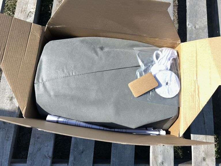 Certified Car Cover, medium, 3 ply, *Unreserved*