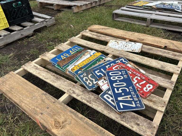 Approx 20 Vintage License Plates, 1960' & 70', *Unreserved*