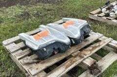 Pair of Ford F150 Headlamp assemblies. JL 3413006A/B, JL 3413025 A/C, *Unreserved*