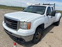 2009 GMC Sierra 3500HD Extended Cab Truck, *Unreserved*