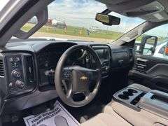 2018 Chevy 3500 HD Long Box Truck