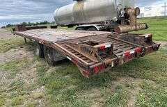 2007 Road Clipper Flatdeck Tandem Axle Trailer w/ Ramps *Unreserved*