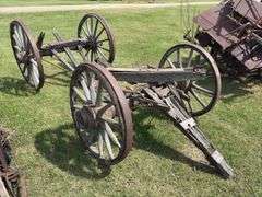 Running Gear wooden spoke axle wheels, *Unreserved*