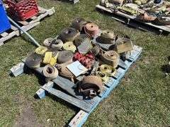 Pallet of assorted straps, approx. 20 pces, *Unreserved*