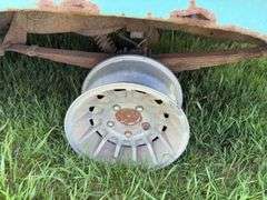 Ford F100 truck body, *Unreserved*