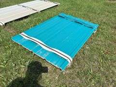 Lift of Millends Metal Siding/Roofing Approx. 6'-15' Long x 3' Wide (Approx. 25 Sheets Deepwater Green Color), *Unreserved*