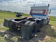 1982 Freightliner Semi Truck, *Unreserved*