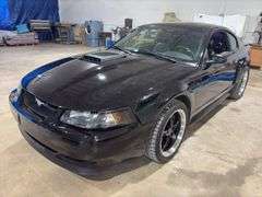 2003 Ford Mustang Mach I