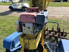 Trailer Type Post Hole Auger w/ 2 Auger Bits Approx. 12'' & 9'' *Unreserved*