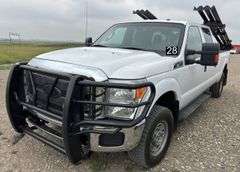 2015 Ford F-350 Crew Cab Truck
