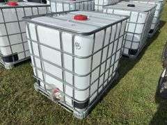 1000L Tote (not food grade) in metal cage w/ lid & valve, approx 4'x4'x3', *Unreserved*