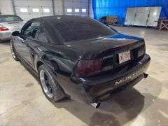 2003 Ford Mustang Mach I