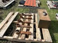 Steel Sledge Wrenches w/ steel tool box, *Unreserved*