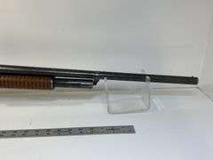 Remington 12 ga Pump Action Shotgun, w/ butt pad, hexagon barrel, sn U69545, *Unreserved*