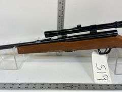 Lakefield Mark III   Auto loader, w/ 4x20 Scope, mag, *Unreserved*