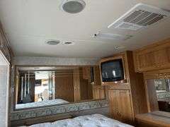 2004 Ford Holiday Rambler Admiral 39'