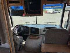 2004 Ford Holiday Rambler Admiral 39'