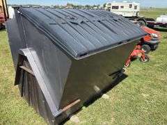 Falcon Garbage Bin for bale handler system, w/ Lid *Unreserved*