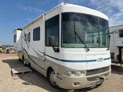 2005 Workhorse 281 Motorhome
