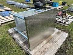 Stainless Steel Prep table approx 2'10"x2'x2'6", height adjustable lower shelf, *Unreserved*
